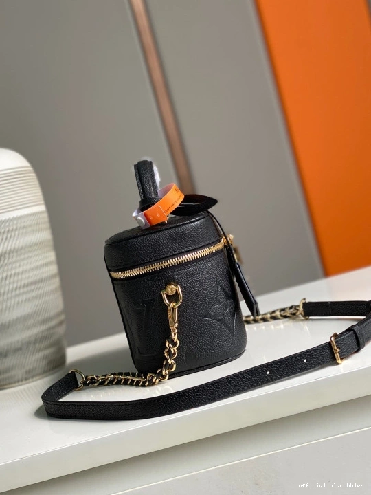 Official oldcobbler PM VUITTON LOUIS VANITY 0723